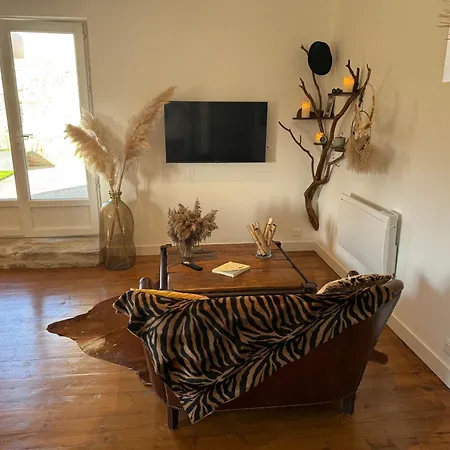 La Grange بيت للعطل *