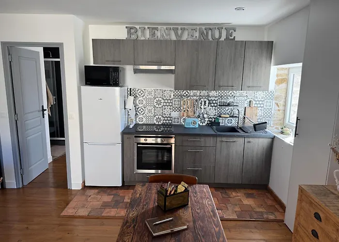 La Grange Nyaraló *